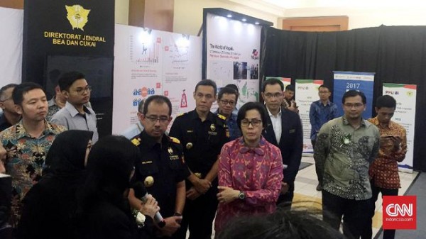 Sri Mulyani Disappointed as Logistics Centers Only Contribute Rp15B to State