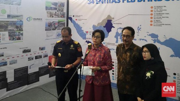 Sri Mulyani Tantang Pengusaha Kritik Pusat Logistik Berikat